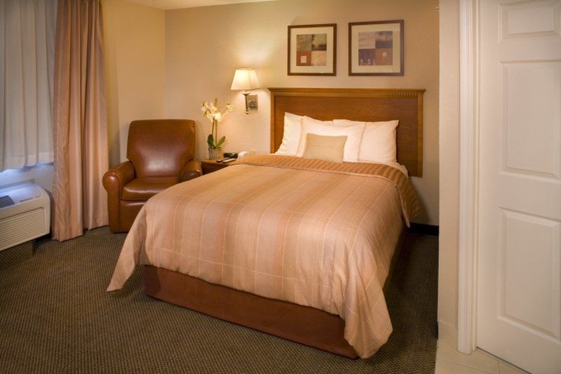 Candlewood Suites Fredericksburg By Ihg Pokoj fotografie